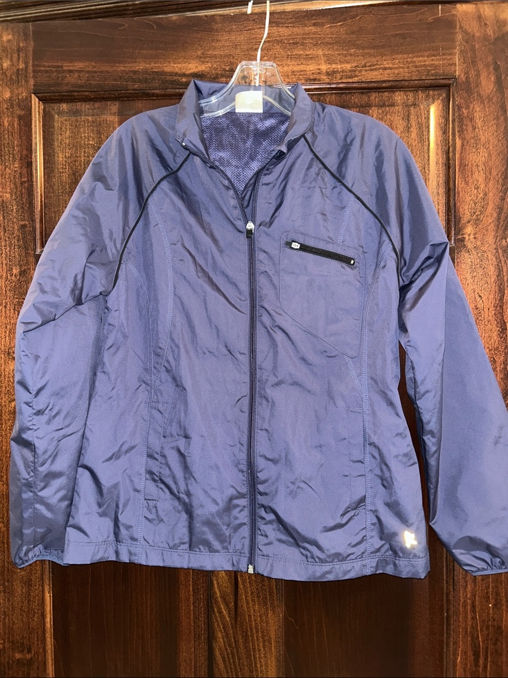 Danskin Now Women's Lightweight Windbreaker Jacket in Purple-Blue M (8-10)